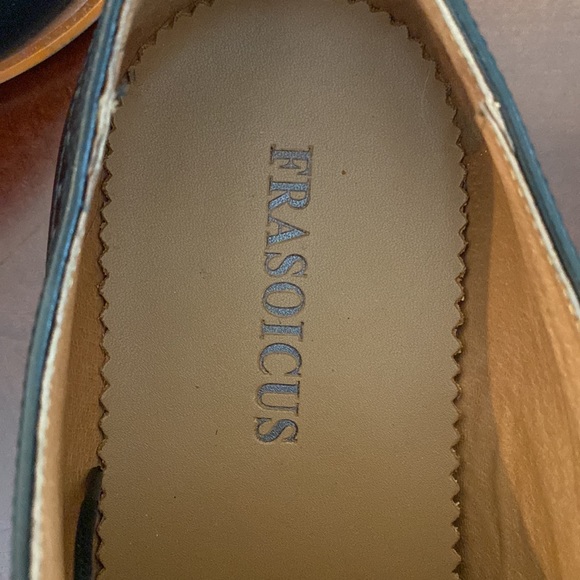 Mens Dress Shoes - Picture 2 of 5